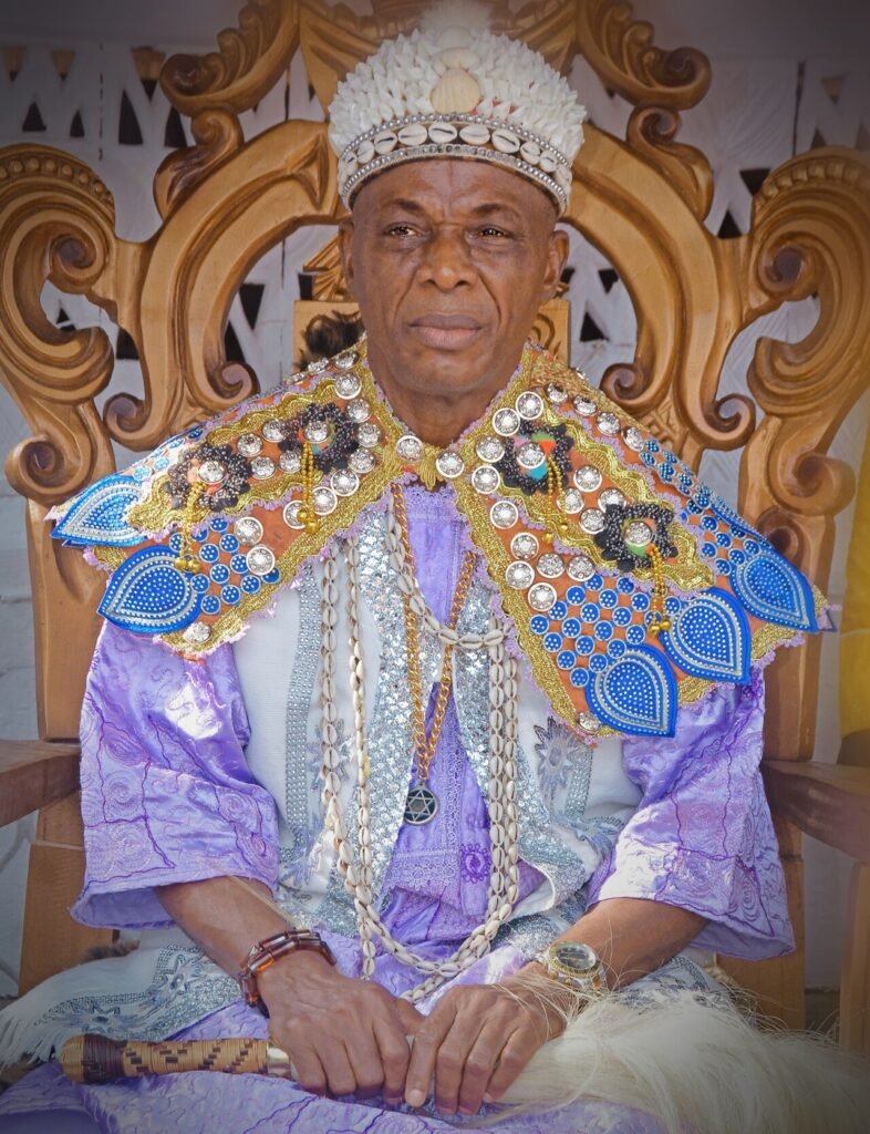 His Majesty, Eze Chukwuemeka Eri.jpg